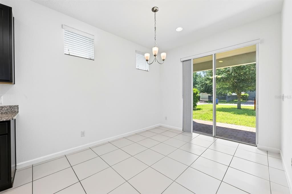 En Venta: $514,900 (4 camas, 2 baños, 2084 Pies cuadrados)