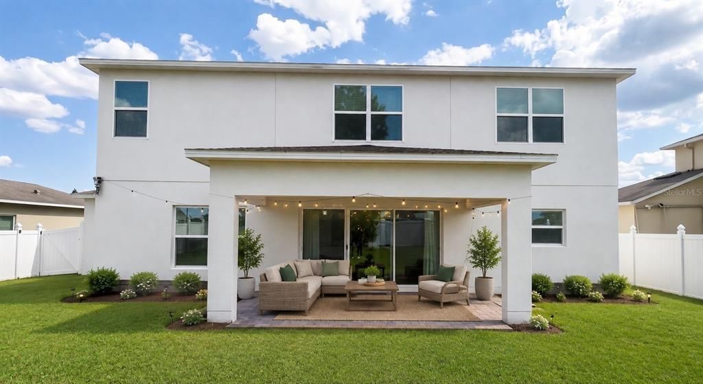 For Sale: $414,900 (5 beds, 3 baths, 2836 Square Feet)