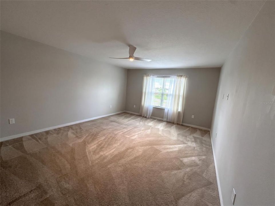 For Sale: $414,900 (5 beds, 3 baths, 2836 Square Feet)