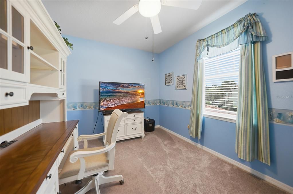For Sale: $200,000 (2 beds, 2 baths, 1268 Square Feet)