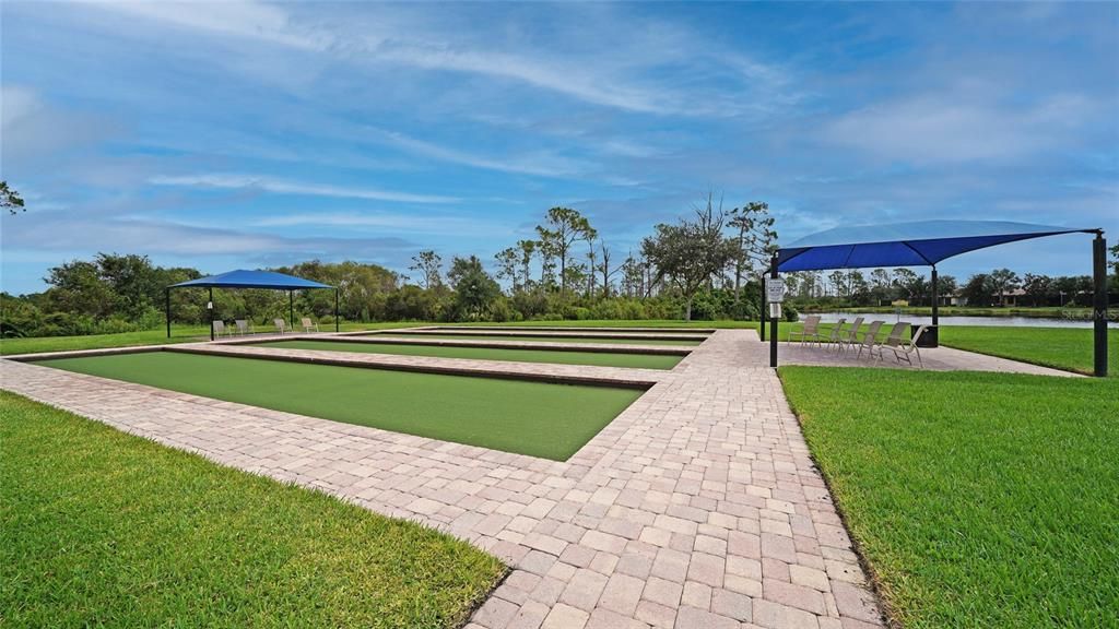 For Sale: $200,000 (2 beds, 2 baths, 1268 Square Feet)