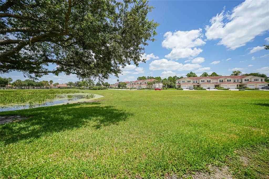 For Sale: $200,000 (2 beds, 2 baths, 1268 Square Feet)