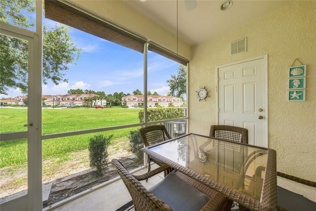 For Sale: $200,000 (2 beds, 2 baths, 1268 Square Feet)
