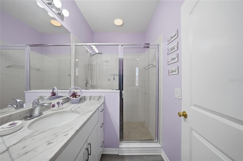 For Sale: $200,000 (2 beds, 2 baths, 1268 Square Feet)