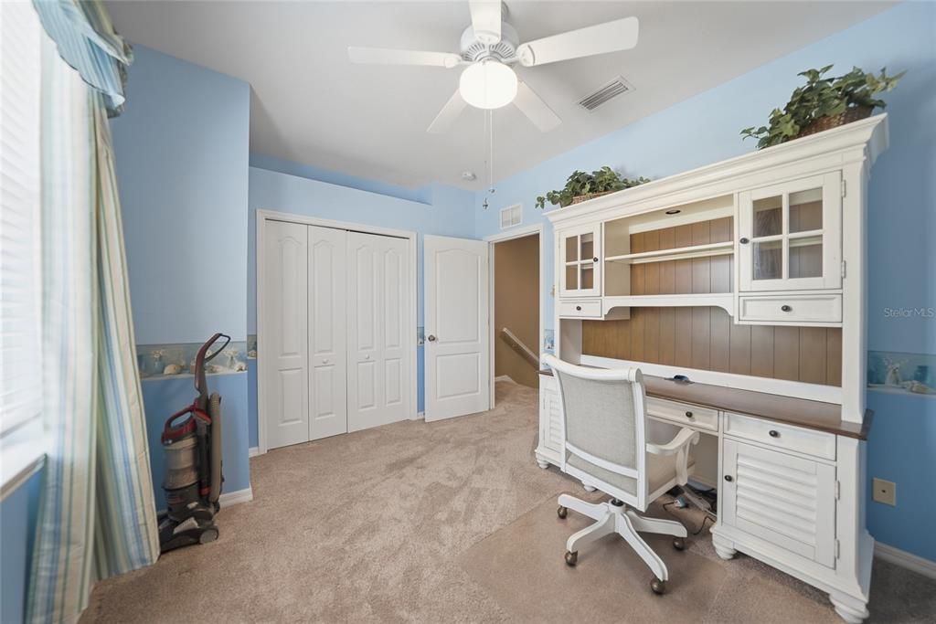For Sale: $200,000 (2 beds, 2 baths, 1268 Square Feet)