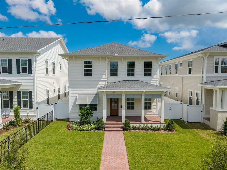 For Sale: $1,450,000 (5 beds, 4 baths, 3299 Square Feet)