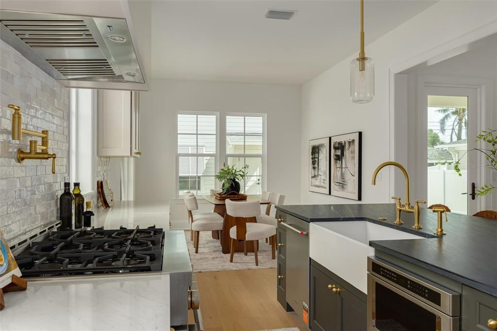 For Sale: $1,450,000 (5 beds, 4 baths, 3299 Square Feet)