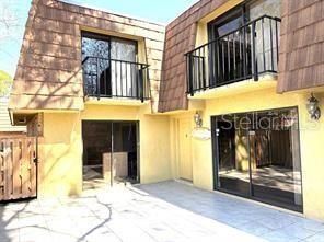 For Sale: $216,000 (2 beds, 2 baths, 1285 Square Feet)