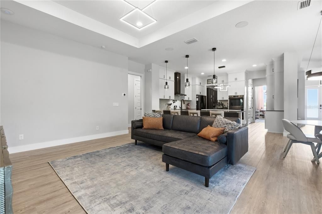 待售: $1,150,000 (4 贝兹, 3 浴室, 3339 平方英尺)