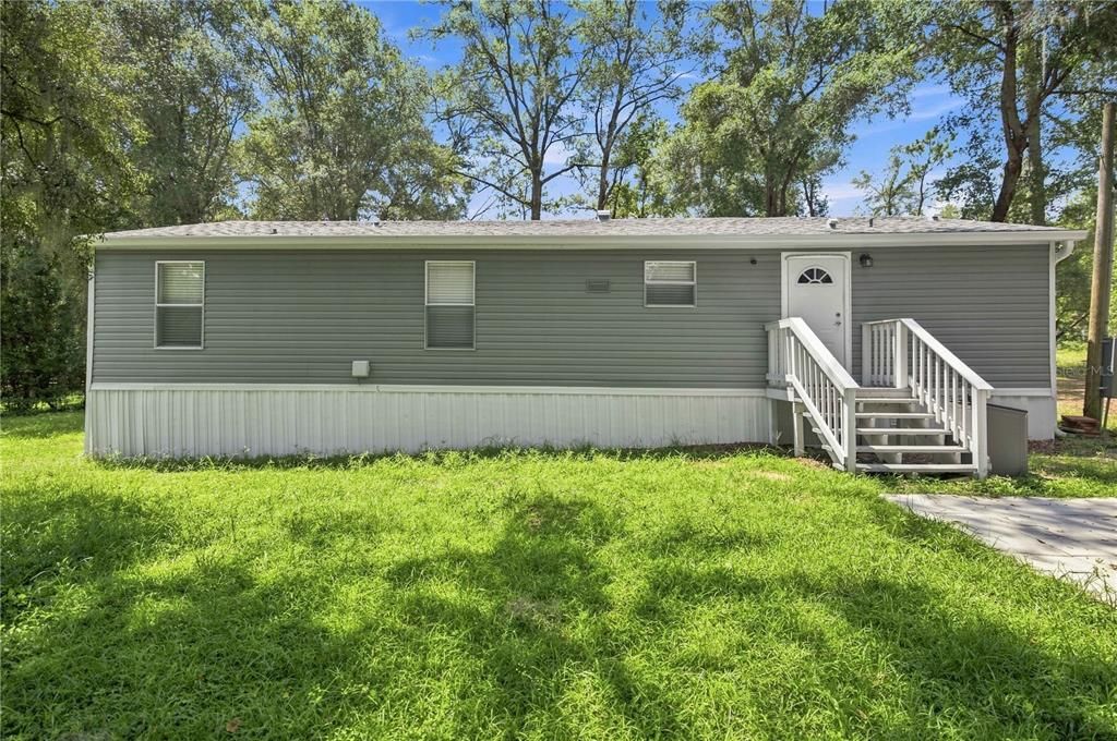 For Sale: $205,000 (3 beds, 2 baths, 1152 Square Feet)