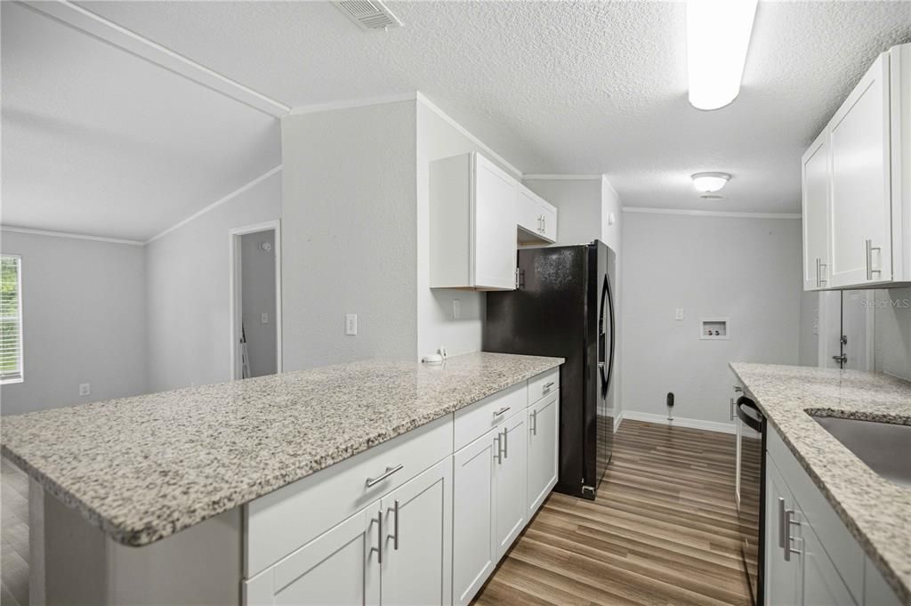 For Sale: $205,000 (3 beds, 2 baths, 1152 Square Feet)
