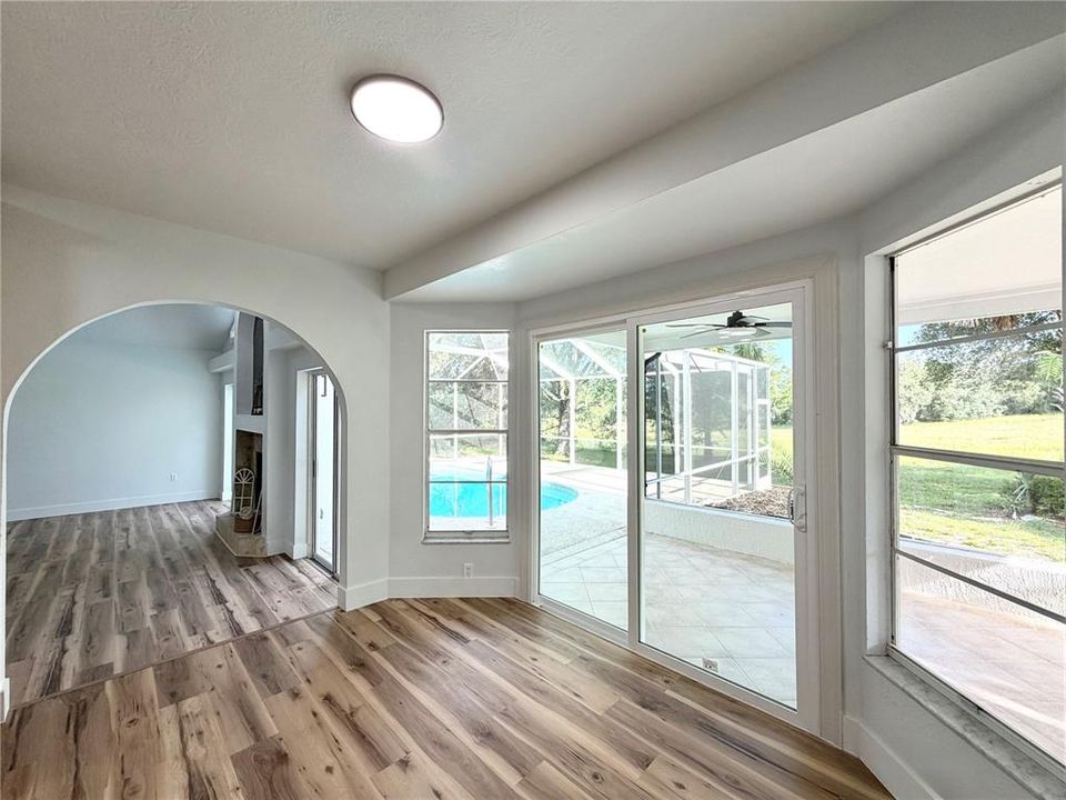For Sale: $339,000 (3 beds, 2 baths, 1892 Square Feet)