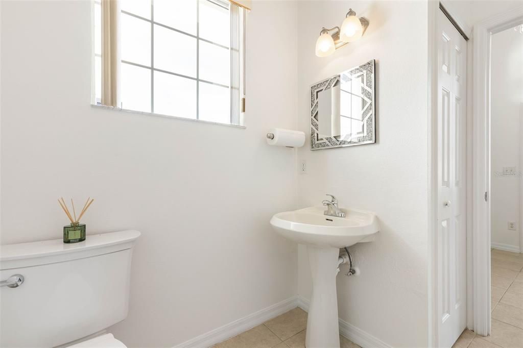 For Sale: $435,000 (3 beds, 2 baths, 2653 Square Feet)