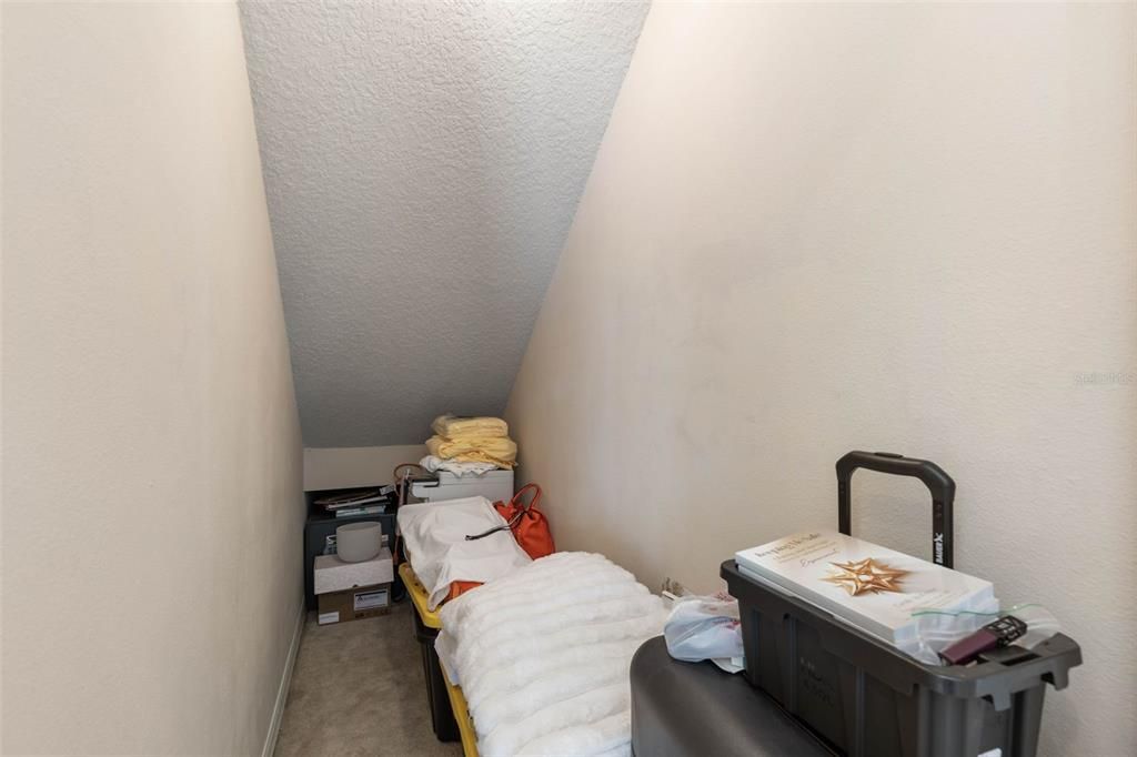 For Sale: $435,000 (3 beds, 2 baths, 2653 Square Feet)