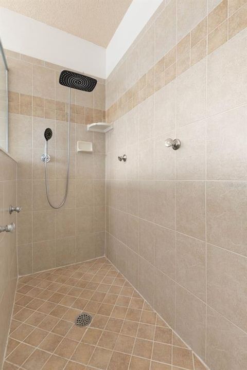 For Sale: $435,000 (3 beds, 2 baths, 2653 Square Feet)