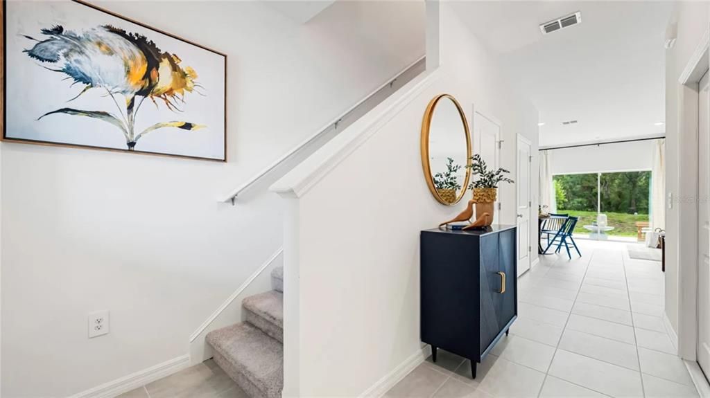 For Rent: $2,350 (3 beds, 2 baths, 1555 Square Feet)