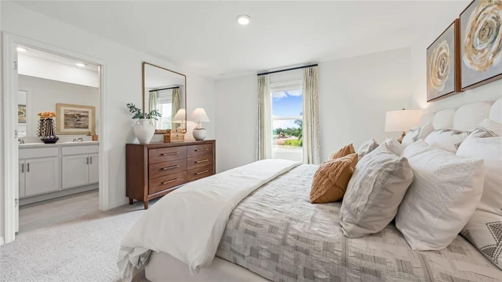 For Rent: $2,350 (3 beds, 2 baths, 1555 Square Feet)