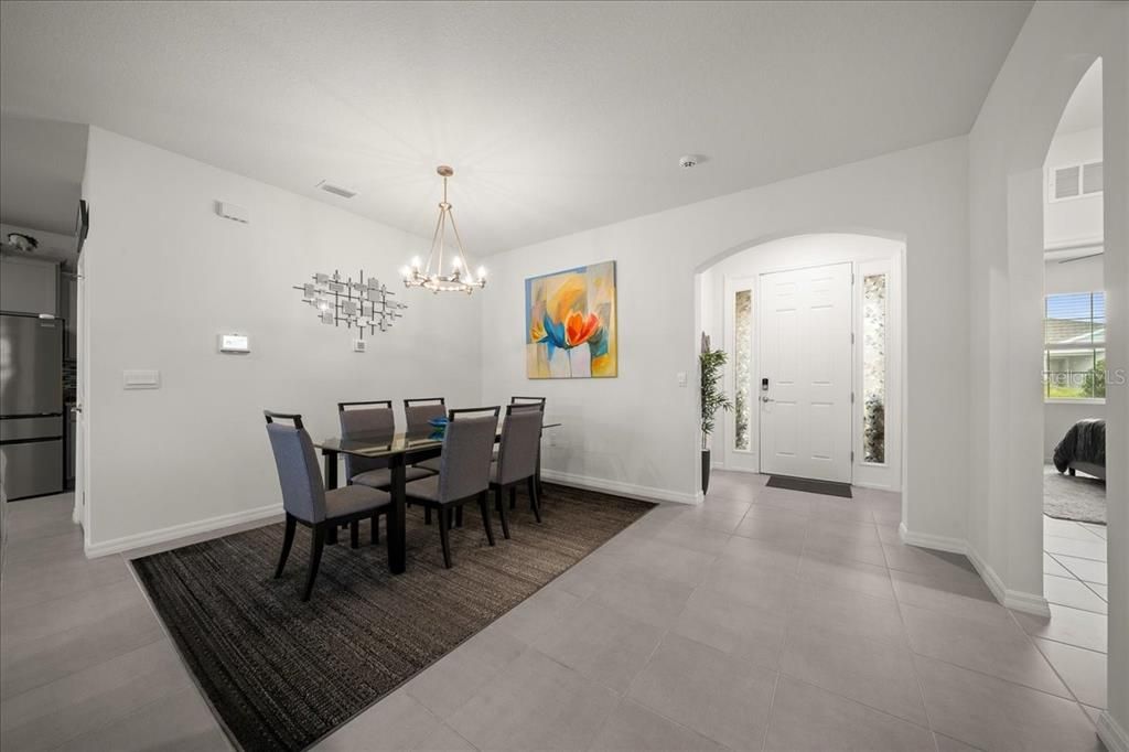For Sale: $425,000 (2 beds, 2 baths, 1853 Square Feet)