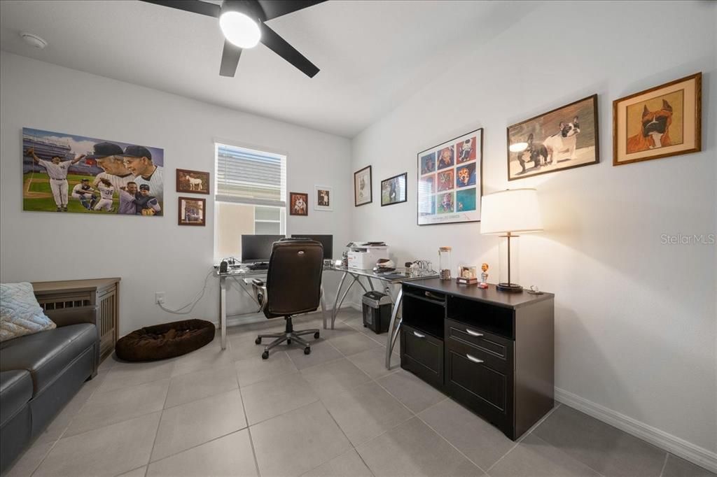 For Sale: $425,000 (2 beds, 2 baths, 1853 Square Feet)