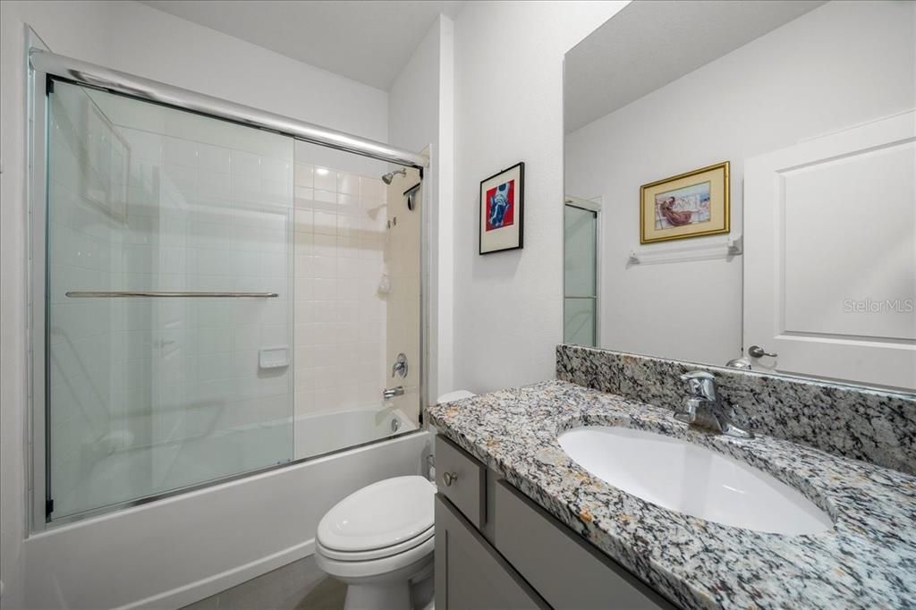 For Sale: $425,000 (2 beds, 2 baths, 1853 Square Feet)