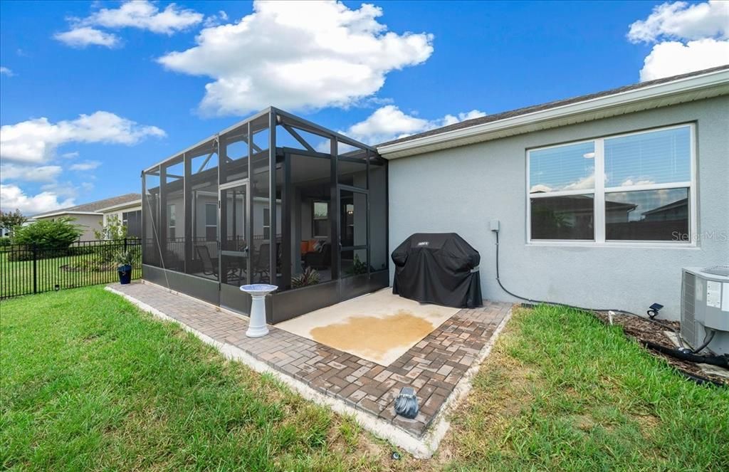 For Sale: $425,000 (2 beds, 2 baths, 1853 Square Feet)
