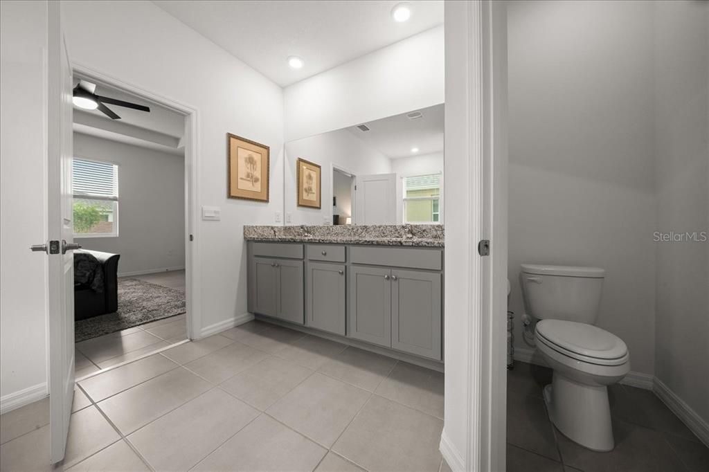 For Sale: $425,000 (2 beds, 2 baths, 1853 Square Feet)