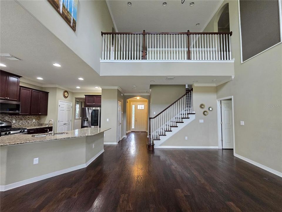 For Rent: $3,000 (4 beds, 3 baths, 2612 Square Feet)