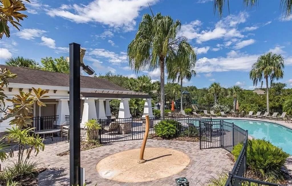 For Rent: $3,000 (4 beds, 3 baths, 2612 Square Feet)