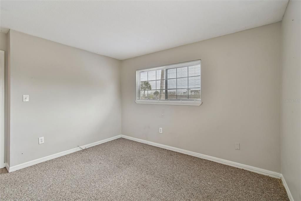 For Rent: $1,750 (3 beds, 2 baths, 1149 Square Feet)