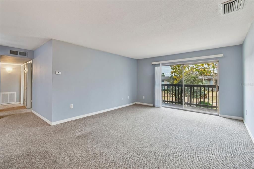 For Rent: $1,750 (3 beds, 2 baths, 1149 Square Feet)