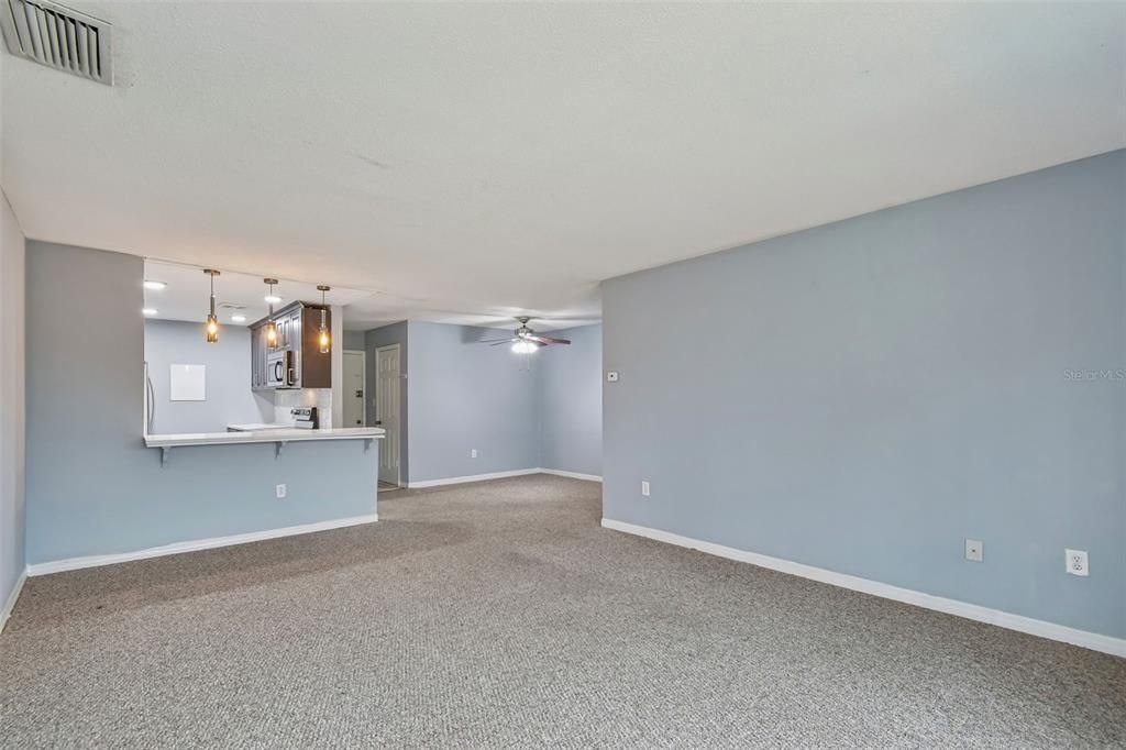 For Rent: $1,750 (3 beds, 2 baths, 1149 Square Feet)