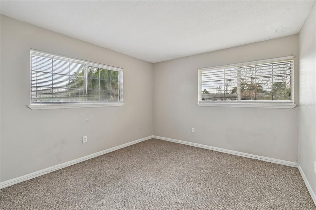 For Rent: $1,750 (3 beds, 2 baths, 1149 Square Feet)