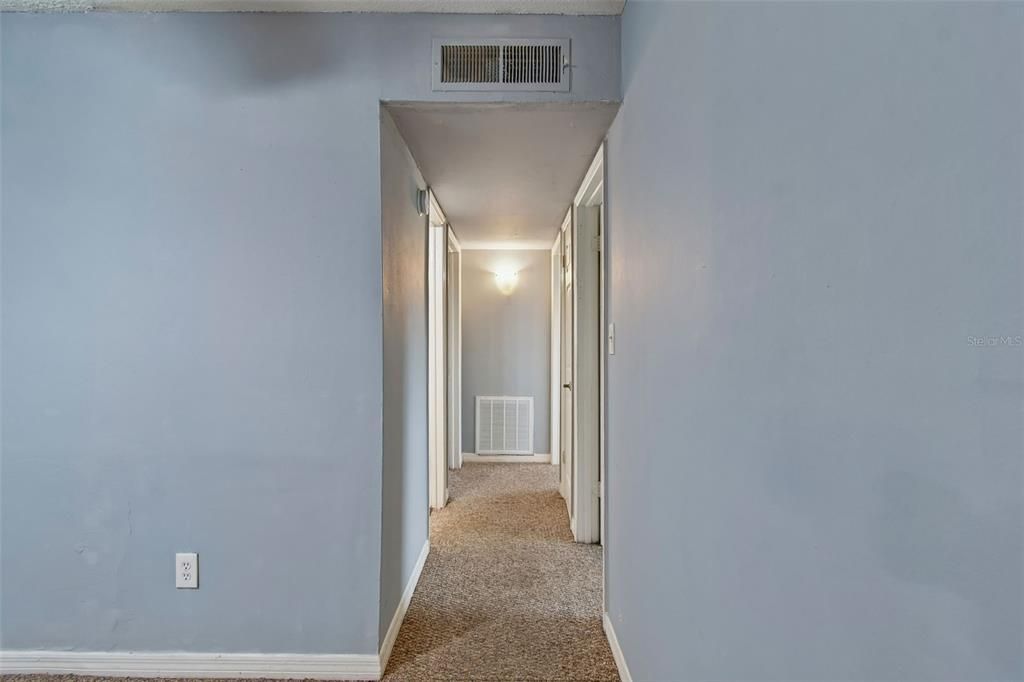 For Rent: $1,750 (3 beds, 2 baths, 1149 Square Feet)