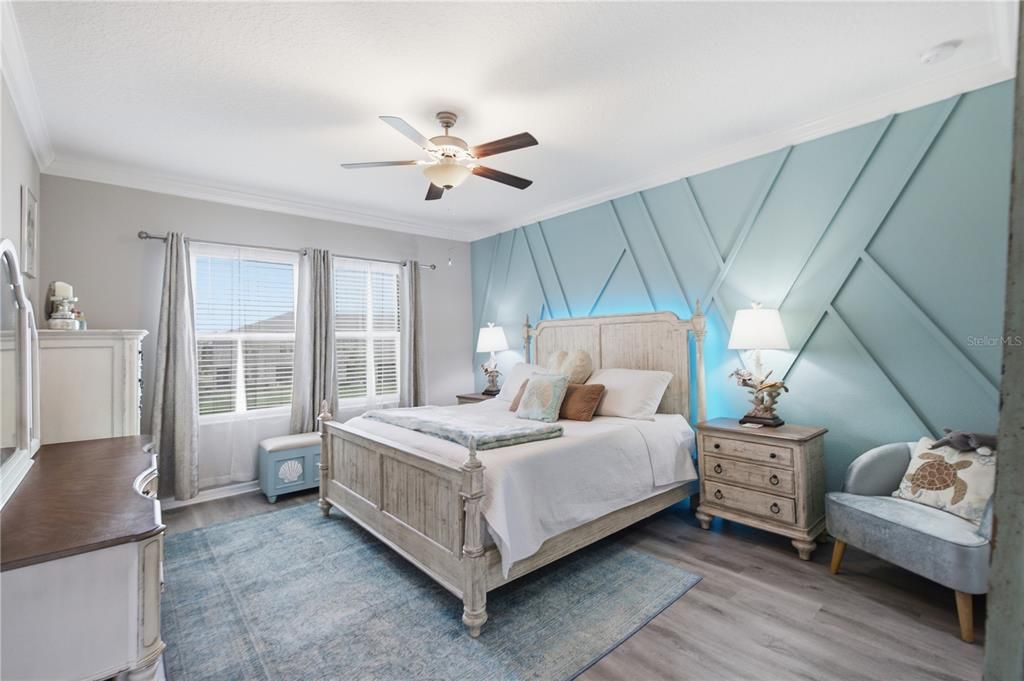 For Sale: $325,000 (3 beds, 2 baths, 1760 Square Feet)