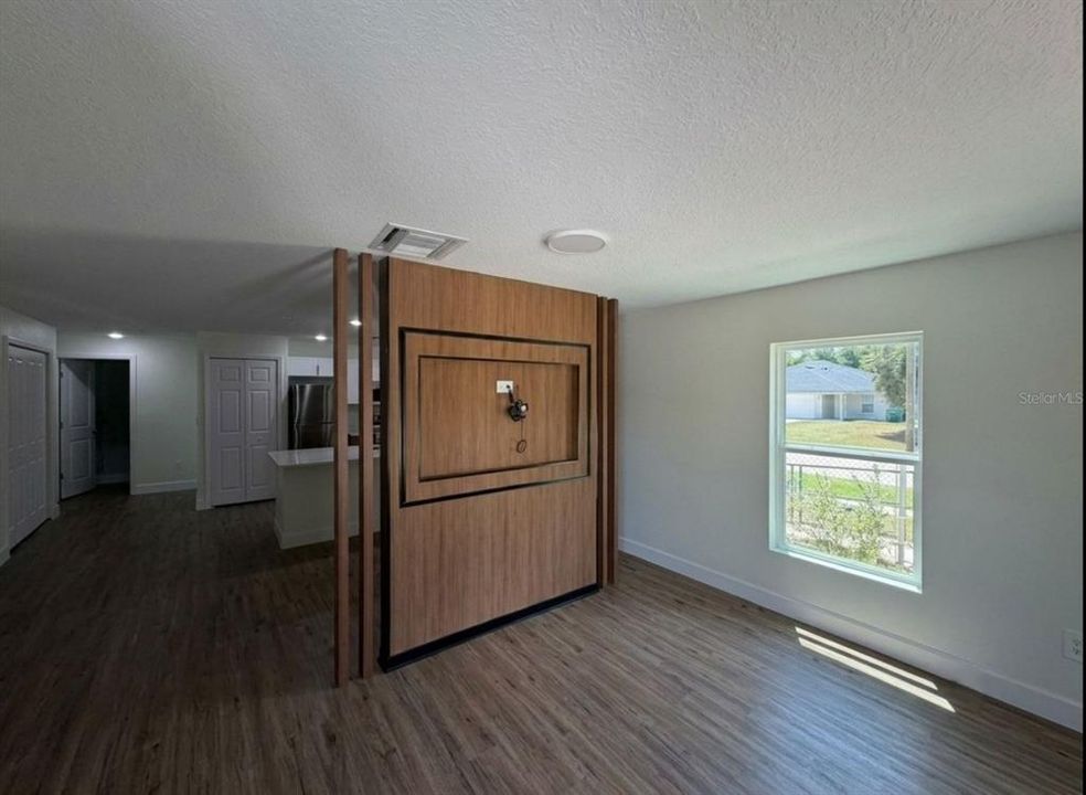 For Rent: $1,797 (3 beds, 2 baths, 1189 Square Feet)