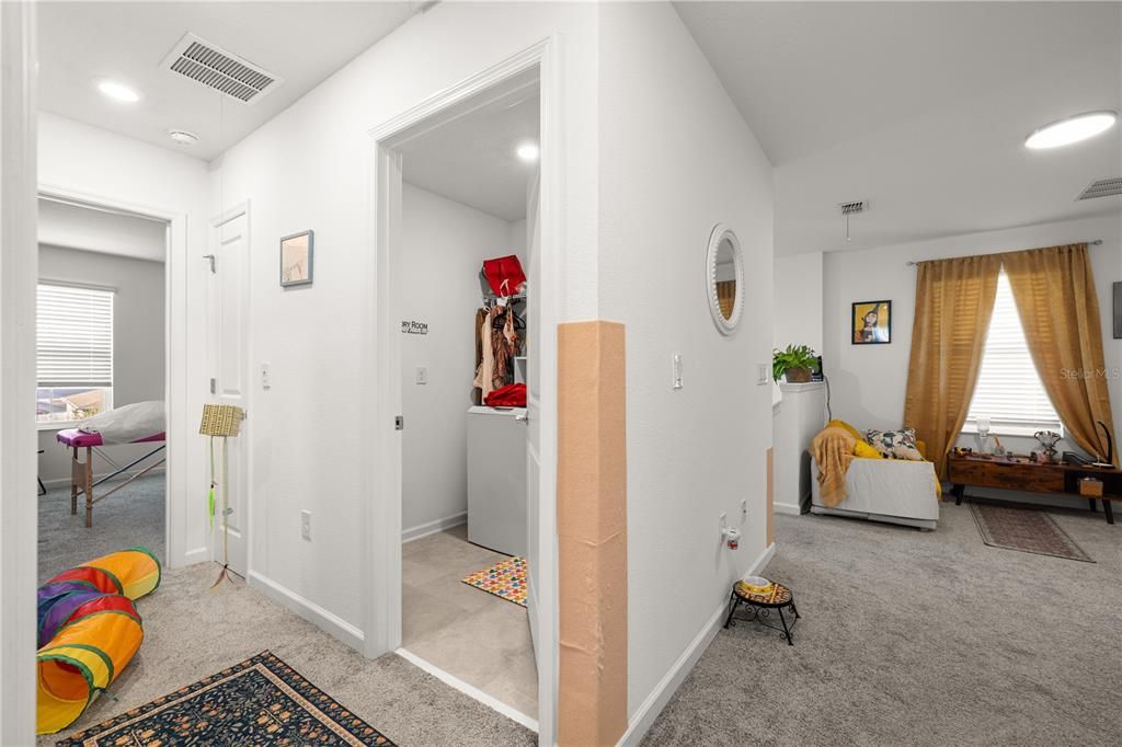 En Venta: $449,990 (4 camas, 2 baños, 1871 Pies cuadrados)