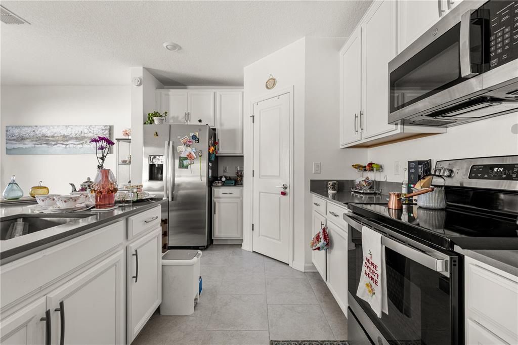 En Venta: $449,990 (4 camas, 2 baños, 1871 Pies cuadrados)