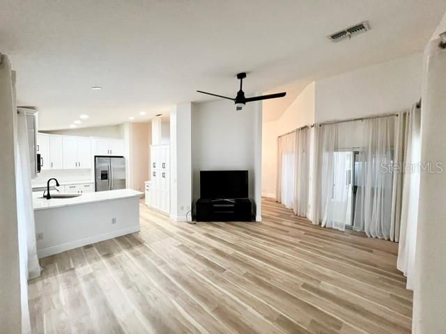 For Rent: $2,700 (3 beds, 2 baths, 1781 Square Feet)