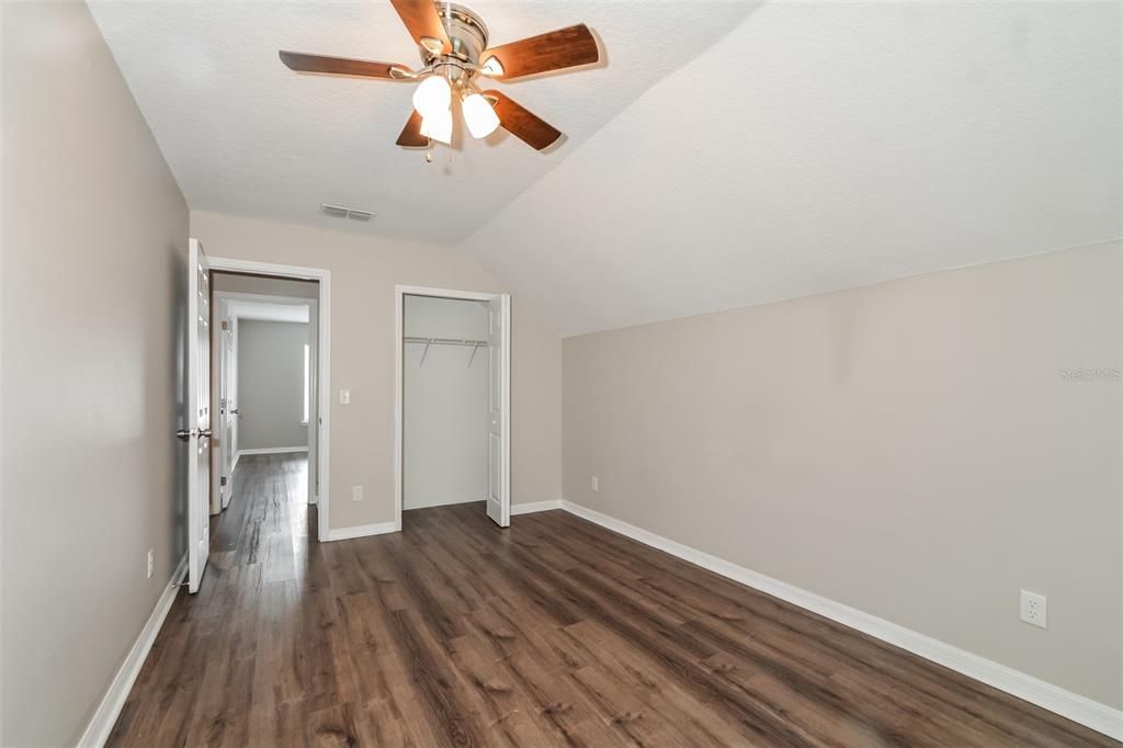 Active With Contract: $375,900 (5 beds, 3 baths, 2033 Square Feet)