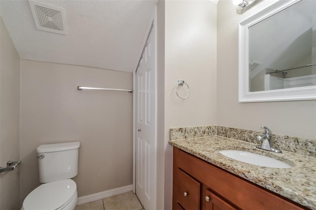 Active With Contract: $375,900 (5 beds, 3 baths, 2033 Square Feet)