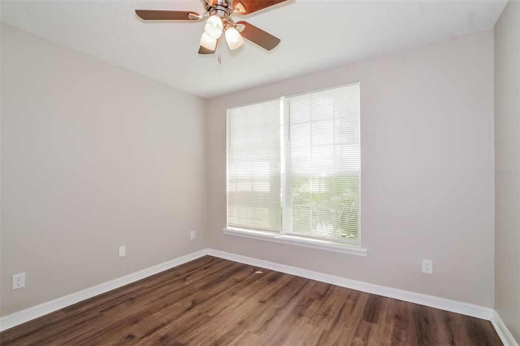 Active With Contract: $375,900 (5 beds, 3 baths, 2033 Square Feet)