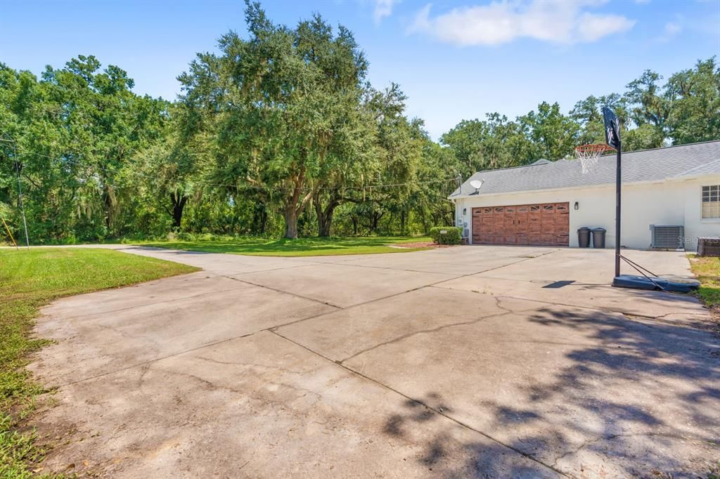 Active With Contract: $519,900 (3 beds, 2 baths, 1791 Square Feet)