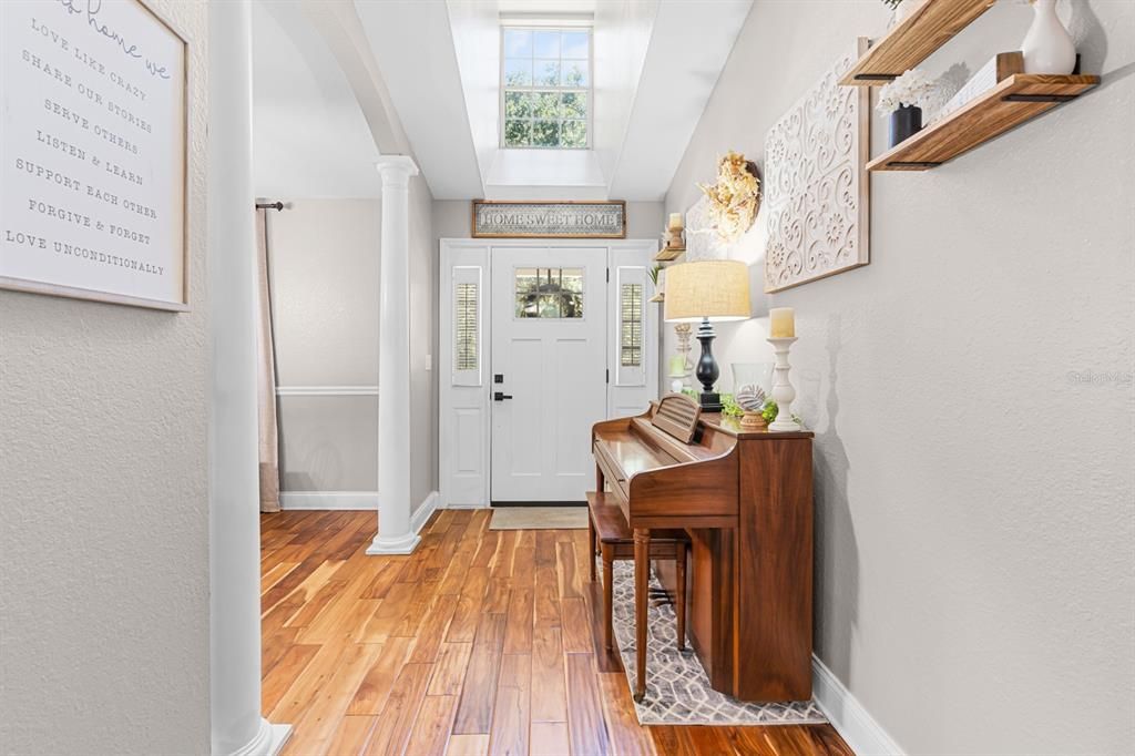 Active With Contract: $519,900 (3 beds, 2 baths, 1791 Square Feet)