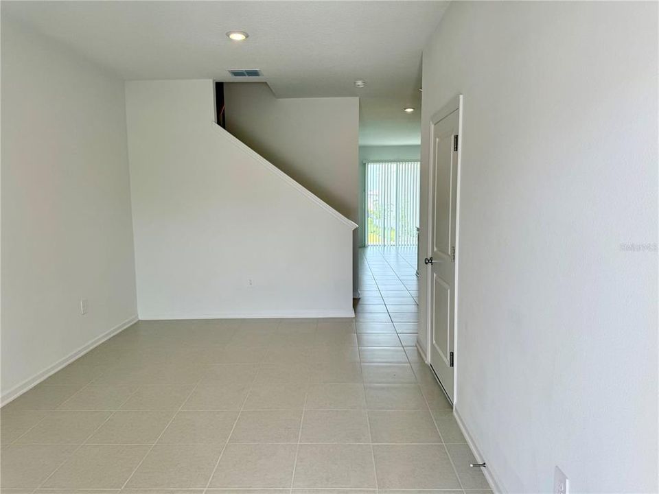 En Renta: $2,500 (3 camas, 2 baños, 1834 Pies cuadrados)