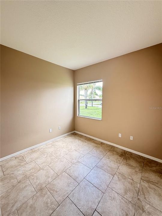 For Rent: $2,200 (3 beds, 2 baths, 2125 Square Feet)
