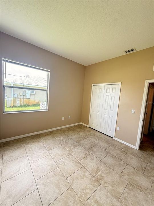For Rent: $2,200 (3 beds, 2 baths, 2125 Square Feet)