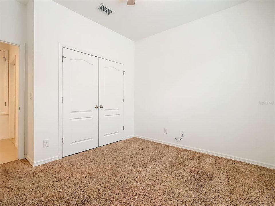 For Sale: $329,999 (3 beds, 2 baths, 1704 Square Feet)