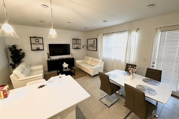 For Rent: $2,300 (3 beds, 2 baths, 1653 Square Feet)
