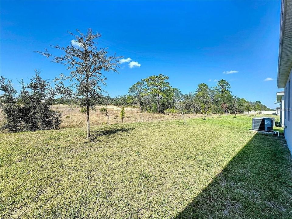 En Venta: $363,990 (4 camas, 3 baños, 2105 Pies cuadrados)