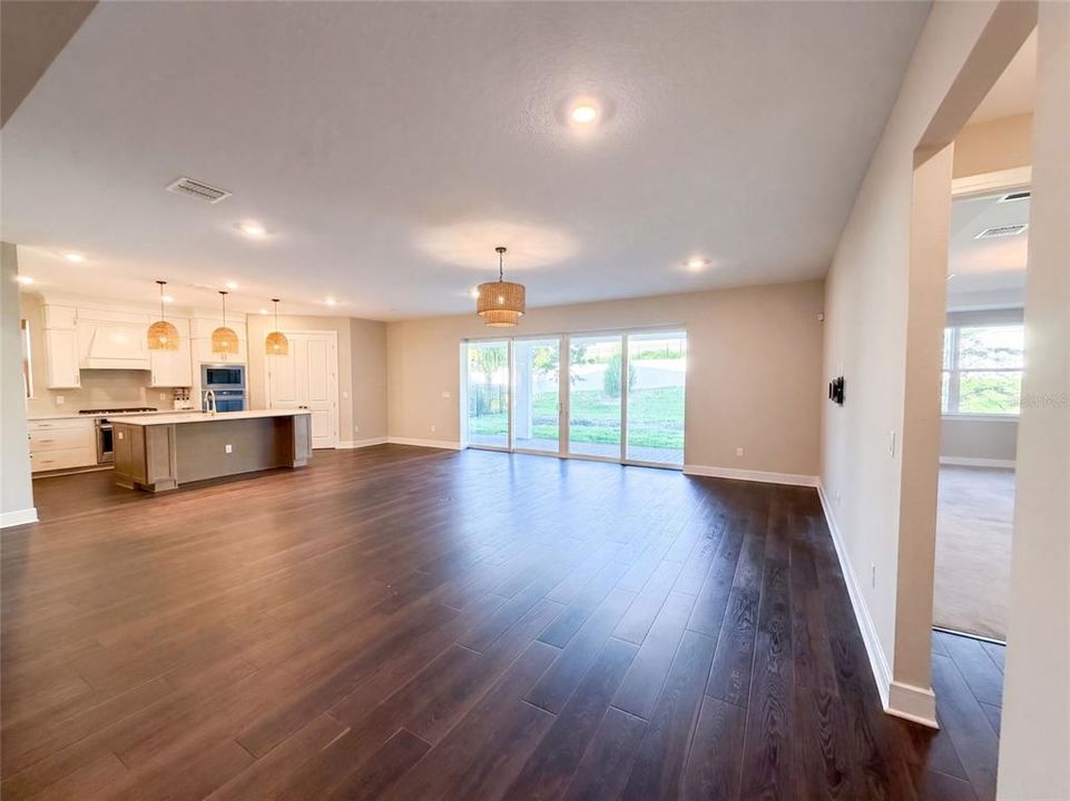 En Venta: $810,000 (5 camas, 4 baños, 4286 Pies cuadrados)